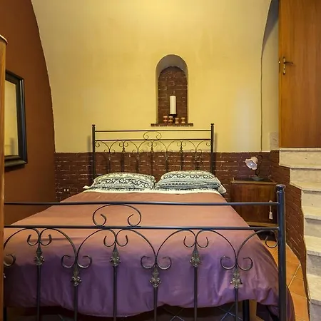 Tra Mare E Monti Vietri